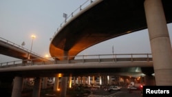 Le pont Henri Konan Bédié à Abidjan, le 15 décembre 2014. 