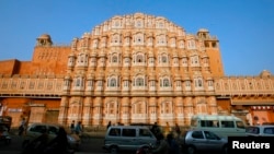 Jaipur မြို့မှာရှိတဲ့ Hawa Mahal (ဇန်နဝါရီ၊ ၁၂၊ ၂၀၀၉)