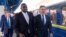 O secretário de Estado norte-americano, Antony Blinken, e o ministro dos Negócios Estrangeiros britânico, David Lammy, chegam à estação ferroviária de Kiev, a 11 de setembro de 2024.
