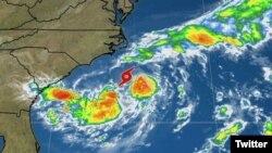 La tormenta tropical Chris se formó frente a la Costa de Carolina del Norte, al sur de Cabo Hatteras.