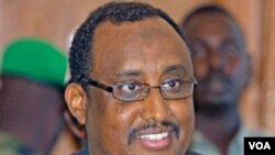 PM baru Somalia, Abdiweli Mohamed Ali dalam konferensi pers di Mogadishu (23/6).