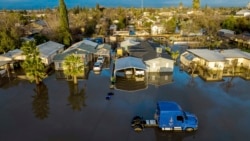 Millones de estadounidenses permanecen en alerta por las severas condiciones
climatológicas
