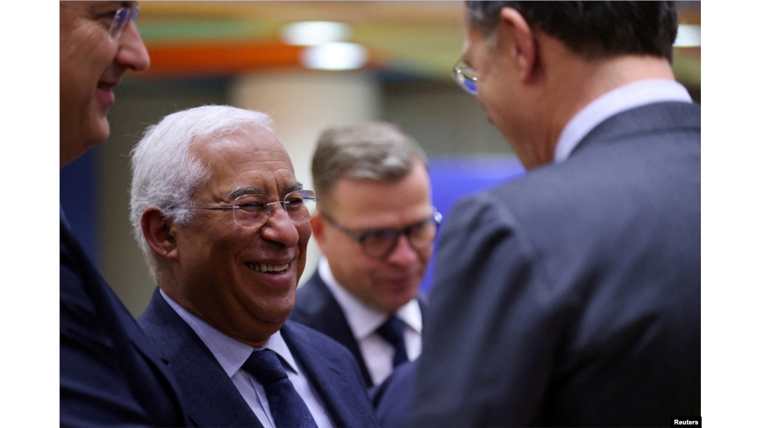 Antoni Kosta na samitu lidera EU u Briselu, 15. decembra 2023. (Foto: Reuters/Johanna Geron)