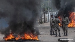 Polícia usa gás lacrimogéneo contra manifestantes e jornalistas