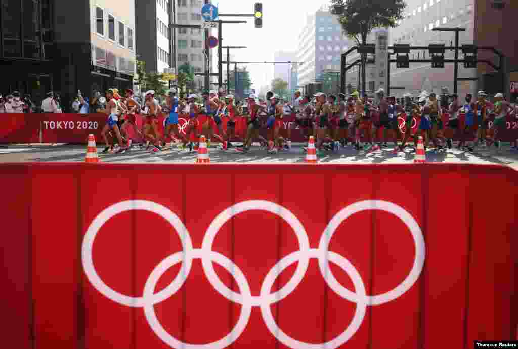 2020 도쿄 올림픽 육상 남자 20km 경보 경기가 삿포로 오도리 공원에서 열렸다. 