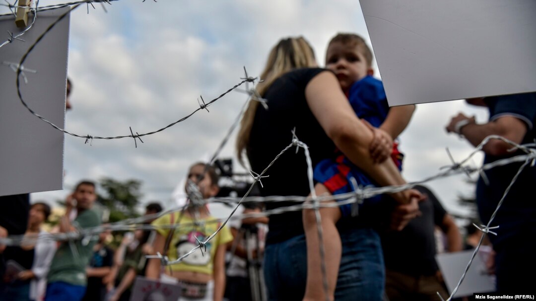 Stop Rusiji - protesti protiv 10-ogodišnje ruske okupacije Gruzije.