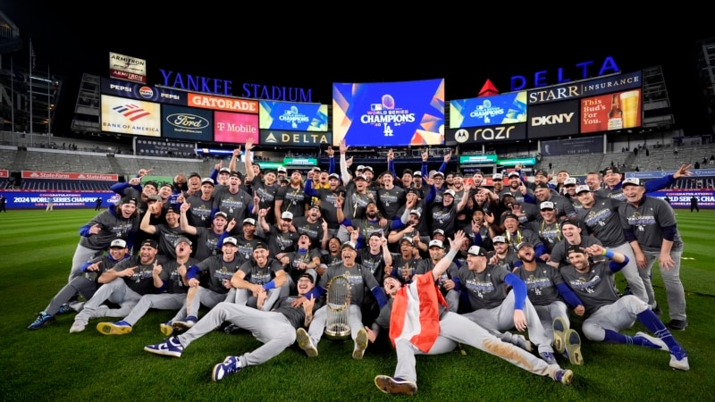 Los Ángeles Dodgers conquistan su octava Serie Mundial tras capitalizar errores de Yankees