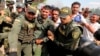 Guaidó a militares venezolanos ahora bajo sus órdenes: "Muchos más seguirán su ejemplo"