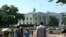 На екскурсії до Білого дому не лишилось грошей