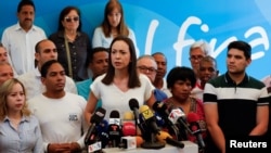 La líder opositora venezolana, María Corina Machado, durante una conferencia de prensa tras la postulación de Manuel Rosales como candidato. 
