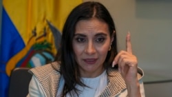 Ecuador: Gobierno nombra por segunda vez una vicepresidenta temporal ante pugna entre Noboa y Abad