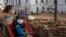 Nepal poytaxti Katmandu zilziladan so'ng, 1-may, 2015-yil
