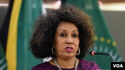 Lindiwe Sisulu, ministre des Affaires étrangères de l'Afrique du Sud.