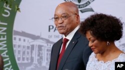 Shugaban Afirka ta kudu Jacob Zuma da kakakin majalisar dokokin kasar.