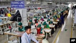 Suasana di pabrik garmen Snowtex, Dhamrai, dekat Dhaka, Bangladesh, 19 April 2018. (Foto: dok). 