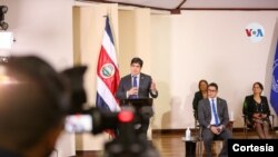 Presidente de Costa Rica, Carlos Alvarado felicitó la disciplina de los ciudadanos en la pandemia del COVID-19 y los invitó a mantenerla en los meses venideros 