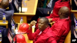 Julius Malema au Parlement sud-africain, le Cap, 11 février 2016