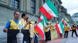 &nbsp;مخالفان حکومت ایران در تجمع اعتراضی به حضور حسن روحانی، رئیس جمهوری ایران در سوئیس<br />
&nbsp;