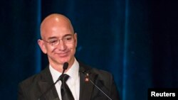 Jeff Bezos se lance dans la conquête de l'espace (REUTERS/Andrew Kelly)