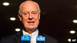 Utusan khusus PBB untuk Suriah, Staffan de Mistura berbicara di markas PBB di New York, Kamis (19/11). 