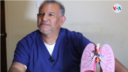 El doctor Javier Núñez, vicepresidente de la Unidad Médica Nicaraguense. Foto Houston Castillo, VOA.