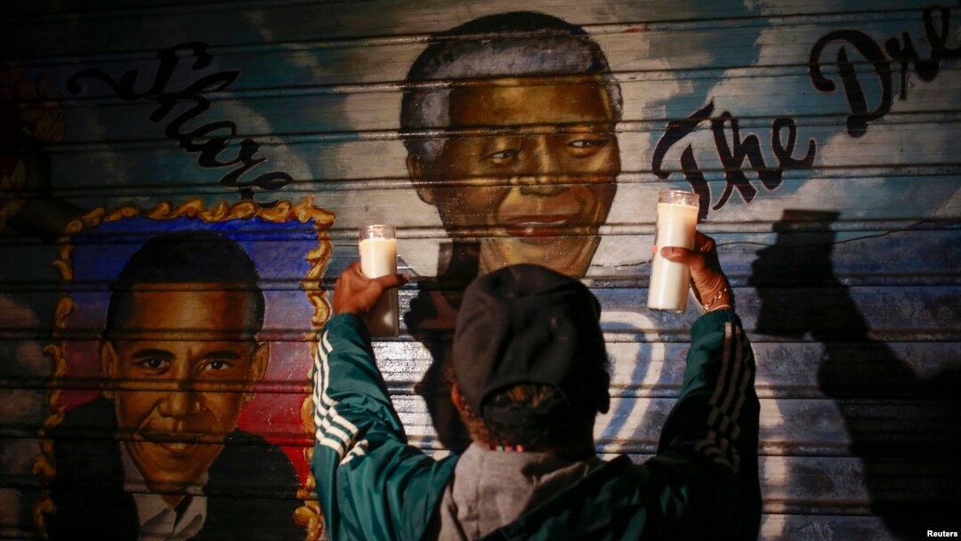 Thế giới thương tiếc cựu Tổng thống Nam Phi Nelson Mandela