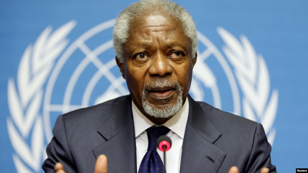 Utusan Khusus Gabungan PBB dan Liga Arab untuk Suriah, Kofi Annan, dalam konferensi pers setelah pertemuan Action Group on Syria di markas PBB (30/6/2012). Jenewa, Swiss (foto: Reuters/Valentin Fauraud)
