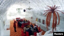 Skulptura u ledu majstora iz Harbina