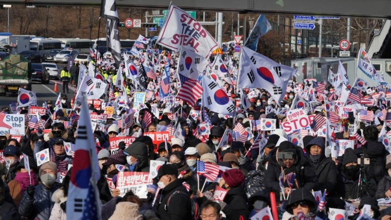 Analysts: South Korea’s political turmoil works in China’s favor