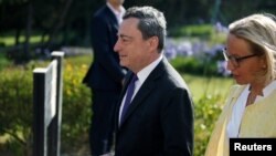 European Central Bank (ECB) President Mario Draghi arrives at the ECB Forum in Sintra, Portugal June 28, 2016. 