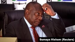 M. Ramaphosa est fragilisé par des accusations selon lesquelles il aurait acheté le silence de cambrioleurs tombés sur d'importantes sommes d'argent dans l'une de ses propriétés.