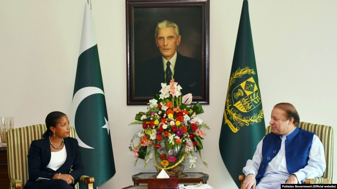 Penasehat Keamanan Nasional AS Susan Rice bertemu dengan Perdana Menteri Muhammad Nawaz Sharif di kediaman PM, Islamabad, Pakistan, 30 Agustus 2015.