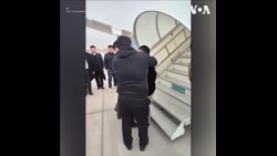 泰国将40名被拘留十多年的维吾尔人遣返回中国 
