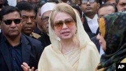 mantan Perdana Menteri Khaleda Zia di Dhaka (foto: dok). 