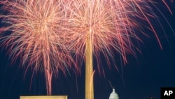 美国人今天庆祝美利坚合众国成立248周年