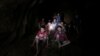 Tailandia: Lluvias dificultarían rescate de niños en cueva