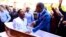 La "résurrection" du pasteur Alph Lukau, de l'Eglise protestante Alleluia Ministries International, le 24 février 2019. (Twitter/Alph Lukau)