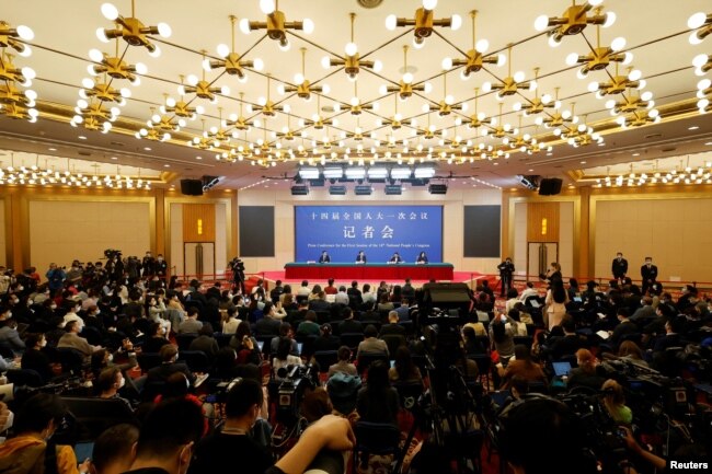 Çin Dışişleri Bakanı Qin Gang'ın Pekin'de düzenlediği basın toplantısından, 7 Mart 2023.