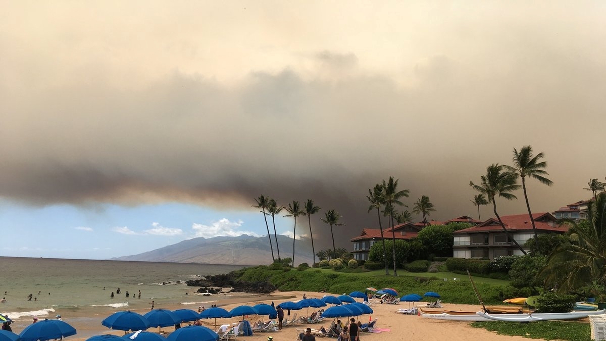 Wildfire on Hawaii’s Maui Island Burns 4,000 Hectares