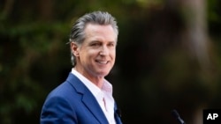 Thống đốc California Gavin Newsom yêu cầu các đồng minh Dân chủ tại Cơ quan lập pháp, phê duyệt thêm kinh phí cho văn phòng tổng chưởng lý để chuẩn bị cho cuộc chiến pháp lý mạnh mẽ chống lại các thách thức liên bang.