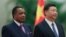 Président Denis Sassou N'guesso na mokokani wa ye Xi Jinping ya Chine na Beijing, na Chine, 5 septembre 2018.