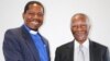 Reverend Kenneth Mtata vane vaimbove mutungamiri weSouth Africa, VaThabo Mbeki