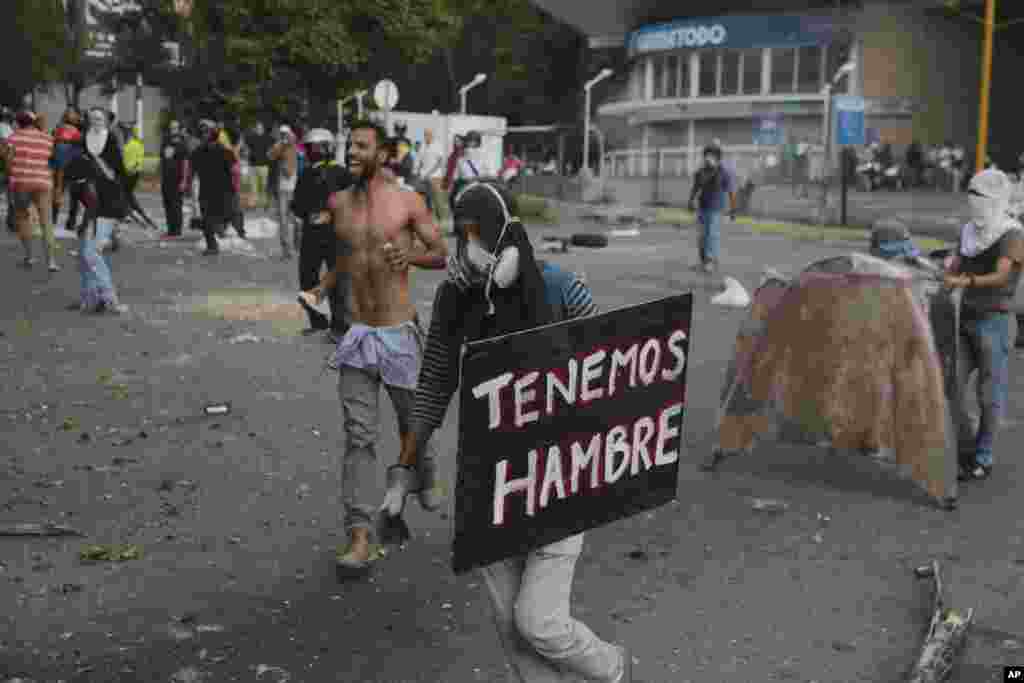 وینزویلا میں توانائی کا بحران ہے اور اکثر بجلی کی قلت رہتی ہے۔