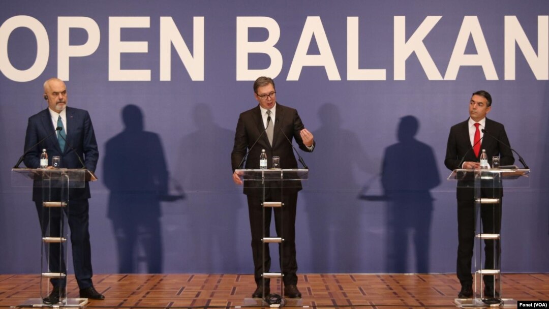 Edi Rama, Aleksandar Vučić i Nikola Dimitrov u Palati Srbija (Foto: Fonet)