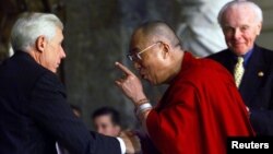 沃爾夫議員曾經與達賴喇嘛會面(資料圖片)