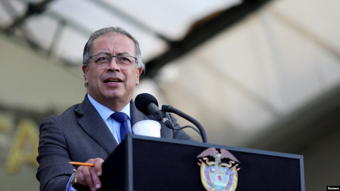 El presidente de Colombia, Gustavo Petro, durante una ceremonia en la Escuela de Cadetes Militares José María Córdova en Bogotá, el 31 de mayo de 2024.