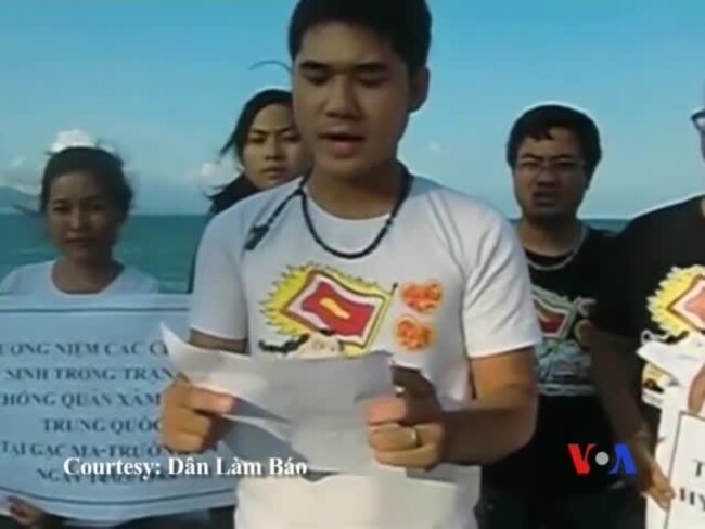 Dân Việt tưởng niệm 25 năm trận chiến Gạc Ma chống TQ