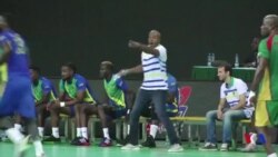 Jackson Richardson, un "barjot" du handball français au Gabon (vidéo)