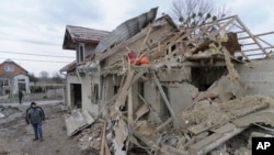 Будинок зруйнований через ракетний удар у Львівській області, 9 березня 2023 року