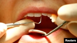 Let's face it. Nobody likes to go to get a cavity fixed. But there is a new treatment. A drug already on the market helps teeth to regrow naturally. (REUTERS/Phil Noble) 